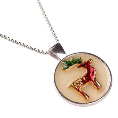 

Women Forest Deer Luminous Pendant Chain Elk Glow In The Dark Necklace Girl Christmas Jewelry Gift