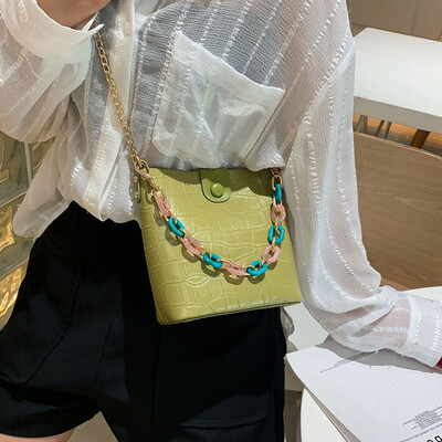 

Net red small bag female 2019 new wave Korean version of the wild Messenger bag small fresh single shoulder simple fashion bucket bag