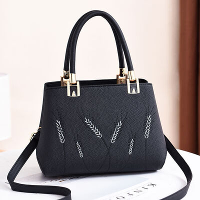 

Ladies bag 2019 spring new European&American big bag fashion handbags wild shoulder Messenger bag