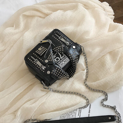 

Rivet bag handbag 2019 new wave foreign gas simple simple chic chain shoulder Messenger bag