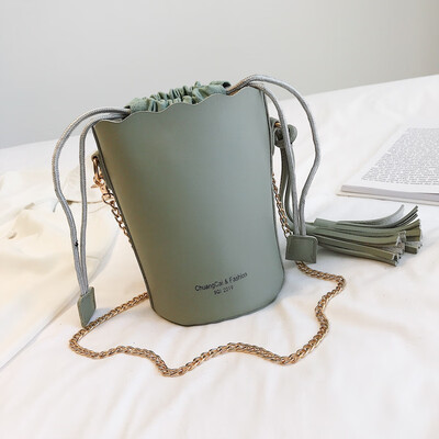 

Ins super fire port wind color chain small square bag female 2019 new chic Korean version of multi-layer fashion Messenger bag