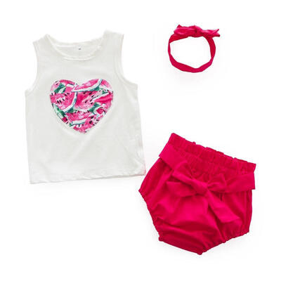 

Newborn Baby Girl Valentines Day Outfit Sleeveless Love Heart Tank TopBloomers ShortsHeadband Clothes Set