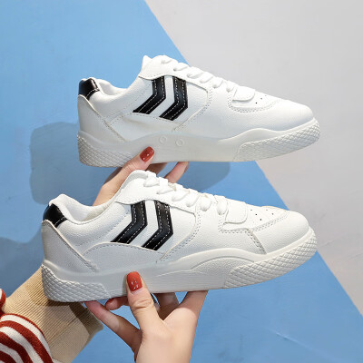 

Early spring student Harajuku flat-bottomed white shoes womens breathable casual shoes Korean version of Joker thick soled shoes