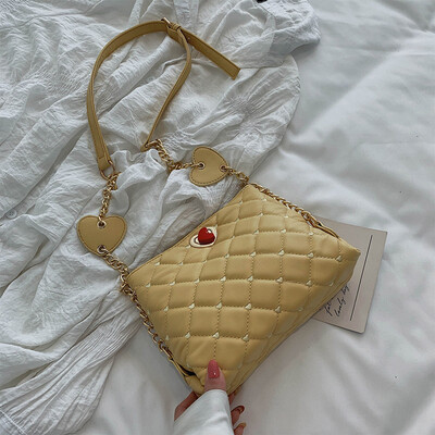 

Ins new Magenta chain womens bag2019 new bag Korean version one-shoulder one-shoulder one-shoulder one-shoulder one-shou