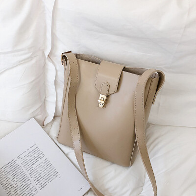 

Qiao Bani 2019 new Korean chic fashion solid color simple child bucket bag shoulder diagonal female bag wholesale