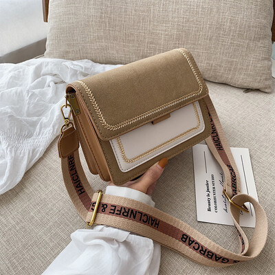 

Qiao Bani 2019 early autumn new Korean fashion Dongdaemun frosted color small square bag shoulder diagonal female bag