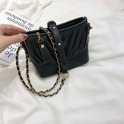 

Bags handbags new 2019 high-end bag oceanic shoulder bag simple embroidery line chain Messenger bag bucket bag