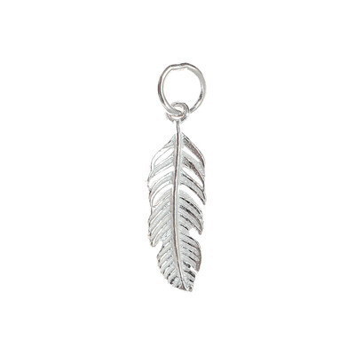 

1 pcs Korea Popular Hip Hop Pendant Fashion Leaf Pendant jewelry for men&women 4 Style