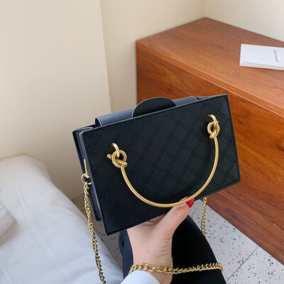 

Qiao Bani 2019 new Korean fashion Dongdaemun simple hard chain bag hand shoulder diagonal cross tide handbag