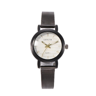 

Simple Roman Numeral Time Quartz Watch Women Fashion Alloy Mesh Band Wrist Watch