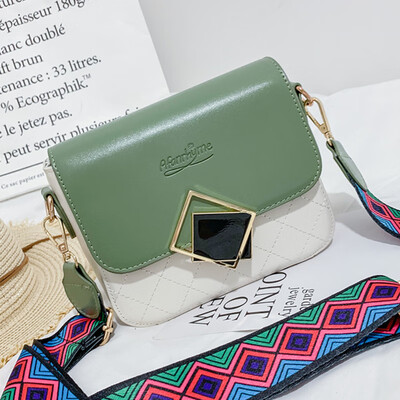 

Summer small bag texture womens bag 2019 new fashion single shoulder bag summer small fresh hundred take oblique satchel bag
