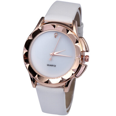 

European&American fashion ladies fashion watch simple dial electronic watch retro leisure