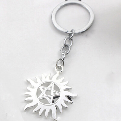 

Chain sun Key chain Pentagram Holder Ring Pendant Supernatural Key chain Creative Unisex Pentagram Key rings