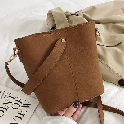 

North bag French minority bag womens bag 2019 new Chaohan version of 100 lap slant bag fashion single shoulder bucket bag