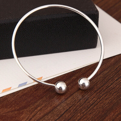

Women Simple Silver Plated Open Hand Cuff Bracelet Size