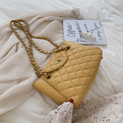 

Small fragrance bag female 2019 new summer small fresh fashion popular Messenger bag shoulder rhombic chain bag