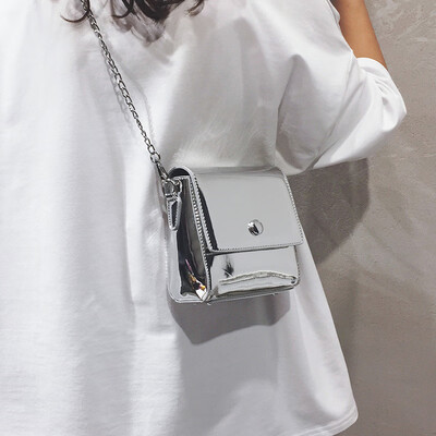 

Net red pouch handbag 2019 new French niche foreign gas laser chain bag fashion wild ins messenger bag