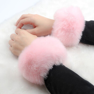 

Luxury Clothing Coat Sleeves Accessory Winter Thick Windproof Warm Hand Ring Fashion Women Faux Fur Gloves Cuff Wrist
