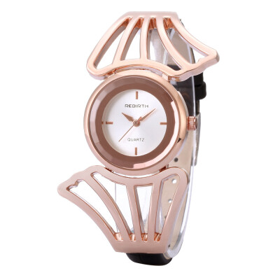 

Exaggerated straps hollow fashion small belt female students wild trend watch waterproof casual female quartz watch