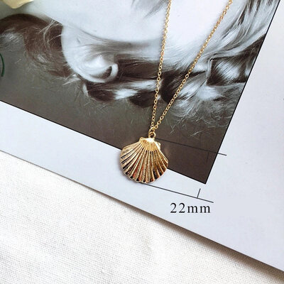 

IF ME 2019 New Fashoin Gold Color Cowire Shell Conch Chain Necklace Pendant For Women Vintage Minimalist Starfish Summer Jewelry