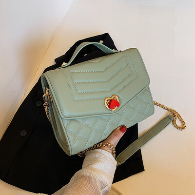 

Qiao Bani 2019 new Korean fashion Dongdaemun embroidery thread lock flip cover bag shoulder diagonal cross tide handbag