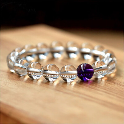 

Beautiful small fresh white crystal bracelet trend jewelry