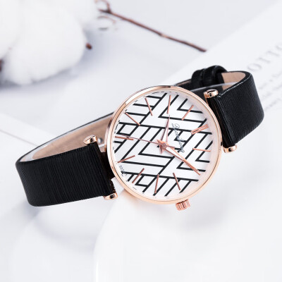 

RM Simple Trend Without Digital Flat Folding Dial Belt Quartz Womens Fashion Watch