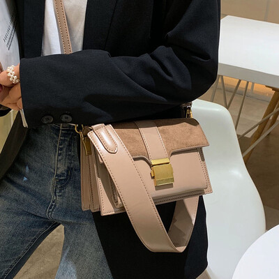 

Autumn retro chic bag female 2019 new Korean fashion wild casual texture one shoulder slung small square bag
