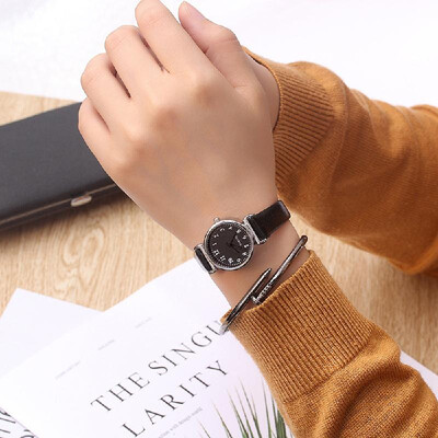

Girl Student Simple Cute Watch Retro Small Dial Quartz Watches