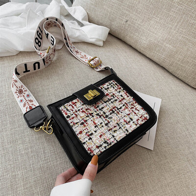 

Korean version of small bag 2019 new fashion broadband leisure shoulder bag fashion Joker slung small square bag