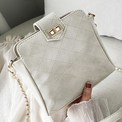 

Lingge chain bag women 2019 spring&summer new Joker bucket bag student girls small satchel shoulder bag