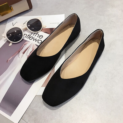 

Chic Bean Shoes Womens Spring Retro Grandma Shoes Ins Wind Fangtou Flat-soled Lefu Shoes