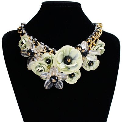 

Women Flower Necklace Gem Pendant Rope Woven Necklace For Women Gift Ladies