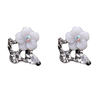 

1 Pair Fashion Women Jewelry Earrings Mini Daisy Flowers Leaves Shells Ear Studs Earring Ear Jewelry