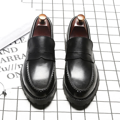 

Autumn Brock carved mens shoes leather England Korean version of a pedal tide shoes black sets of feet mens casual shoes
