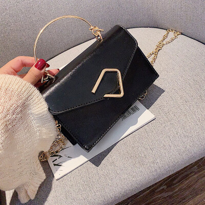 

Advanced texture elegant elegant portable small square bag female 2019 new wave wild fashion chain shoulder Messenger bag