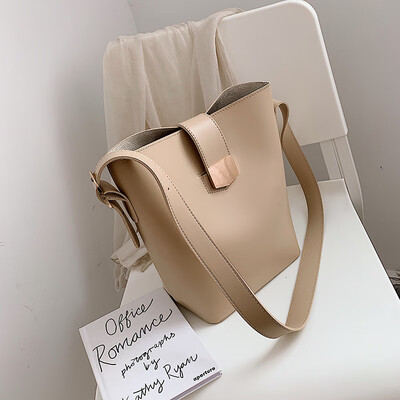 

Summer popular bag simple large capacity bucket bag women 2019 new Korean version of Joker shoulder Messenger bag tide