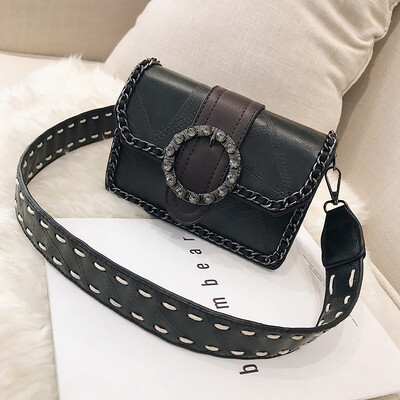 

Hong Kong style bag woman 2019 new fashion Korean version fashion broadband chic retro small square bag 100 shoulder oblique satch