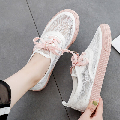 

Small white shoes woman 2019 summer new trendy shoes summer breathable network celebrities 100 single shoes flat soled net face ca