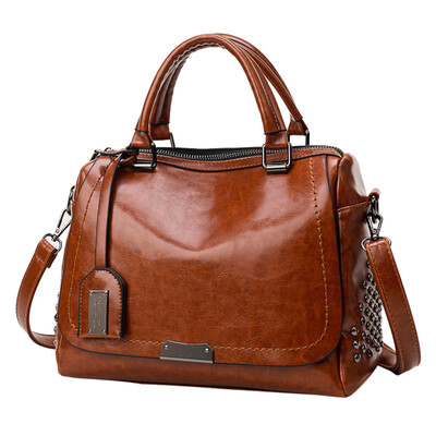 

Tailored Women Fashion Solid Rivet Cover Crossbody Bag Messenger Bag Totes Black