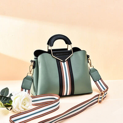 

Handbag woman large capacity slant bag simple air impingement soft temperament single shoulder Korean version 100