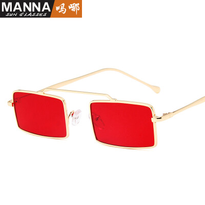 

New square small frame sunglasses Europe&the United States retro trend metal sunglasses street shoot catwalk glasses