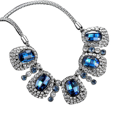 

Short fashion clavicle chain wild sweater chain ladies crystal pendant