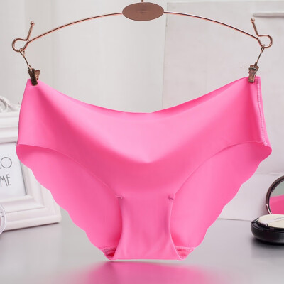 

Women Underwear Sexy Lingerie Low-Rise Briefs Ice Silk Seamless Wavy Edge Breathable Panties Solid Color Plus Size Briefs New