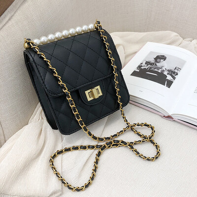 

Qiao Bani 2019 new Korean fashion Dongdaemun pearl small square bag shoulder diagonal tide handbags a generation