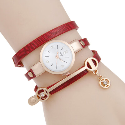 

Hot new ladies winding watch scale diamond pendant quartz watch