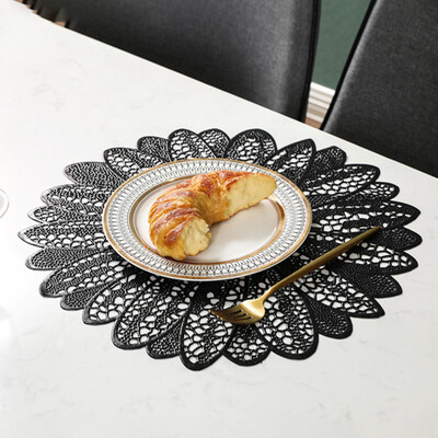 

1 Hollow Insulation Pad Hotel Restaurant Coffee Cup Mat Holiday Decoration Mat