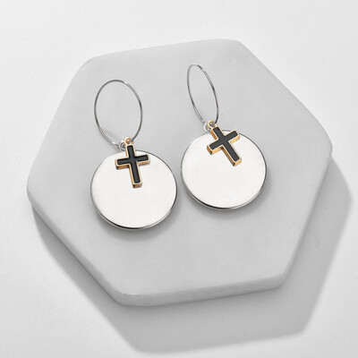 

New Gold Copper CZ Zircon Christian Crosses Pendant Necklace For Women Beautiful Fashion Chains Crucifix Dangle Choker Necklaces