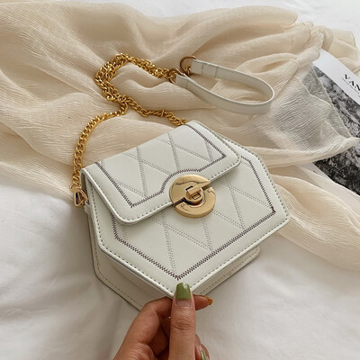 

Bag female Korean version of the fashion embroidery chain single back Messenger bag wild lock small square bag tide