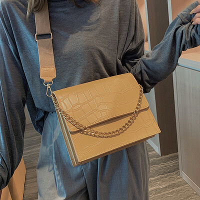 

Ins super fire stone pattern contrast bag female 2019 new fashion wild simple shoulder Messenger bag small square bag